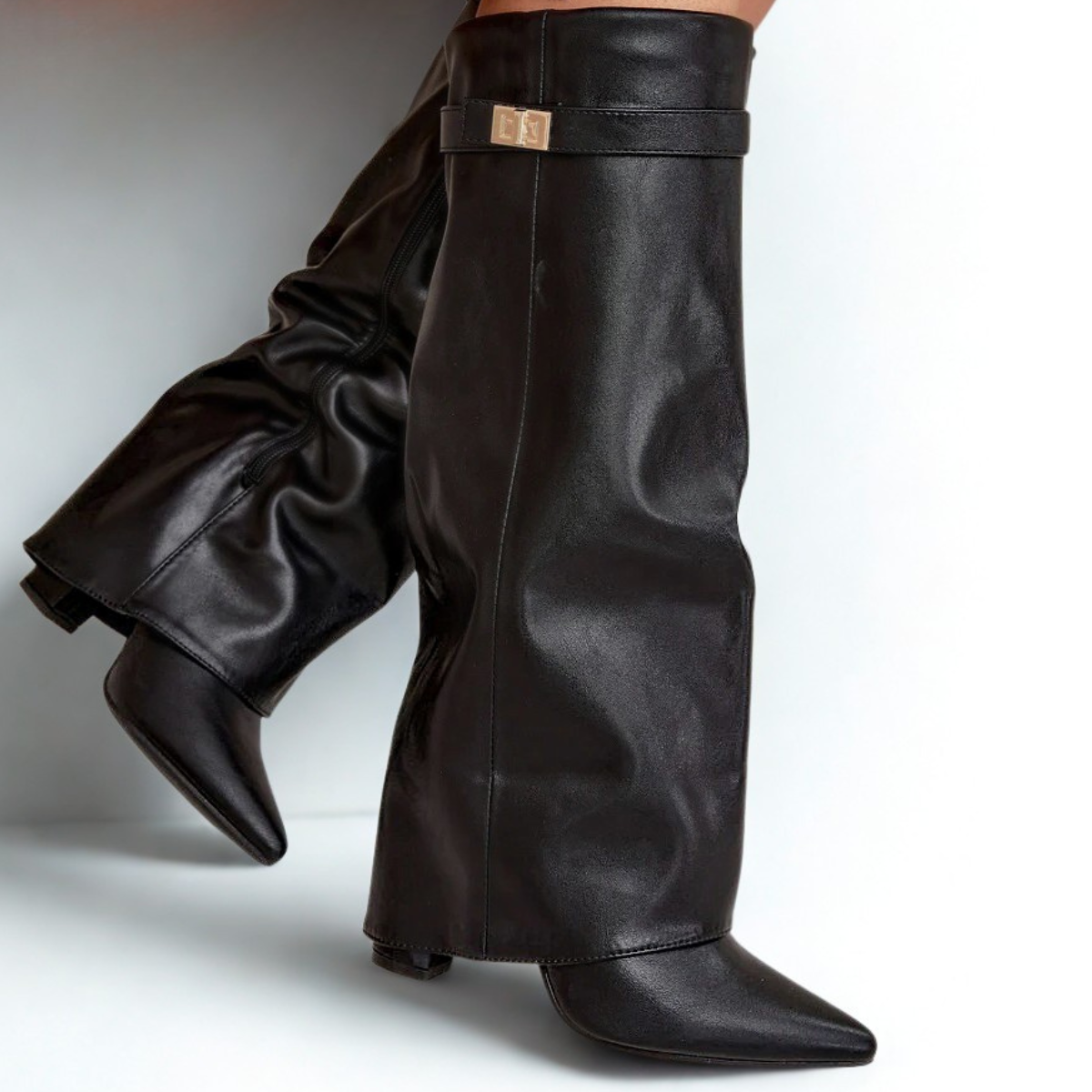 Slouchy Leather High Boots New York - Black